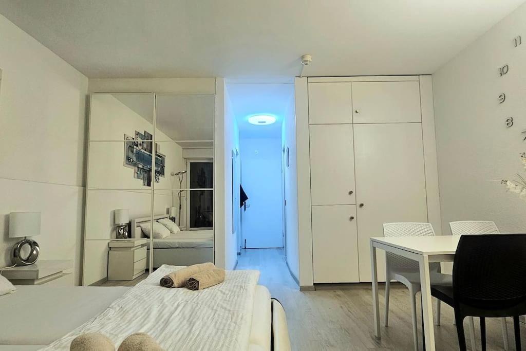 Idyllische Ferienwohnung In Биссоне Экстерьер фото